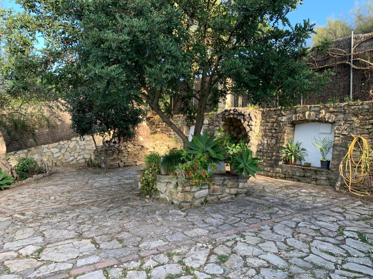 Vivelorural Casa Y Piscina En Zahara De La Sierra Exterior foto